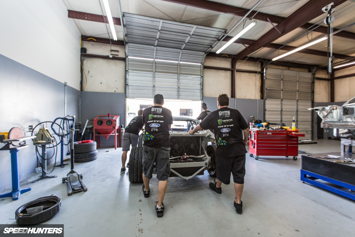 Larry_Chen_Speedhunters_rtr_Vaughn_gittin-26