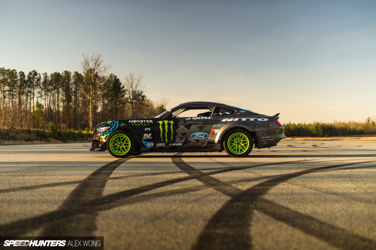 Larry_Chen_Speedhunters_rtr_Vaughn_gittin-46