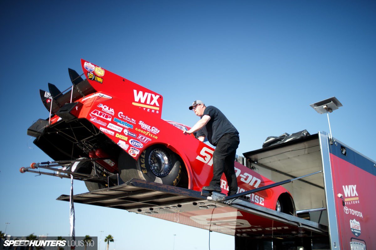 Louis_Yio_2016_Speedhunters_SnapOn_Seat_Swap_02