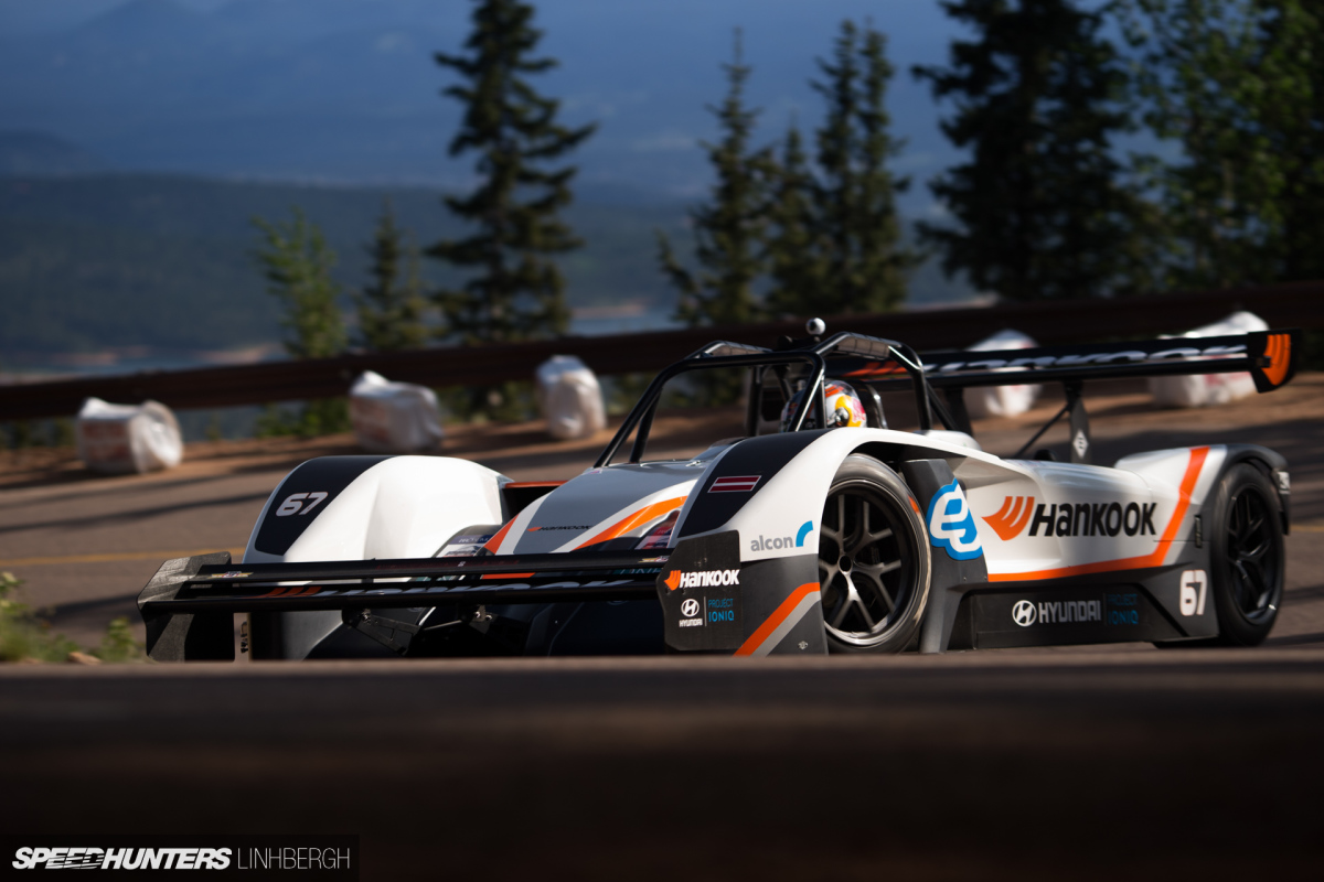Larry_Chen_Speedhunters_Pikes_Peak_rhys_2016-39