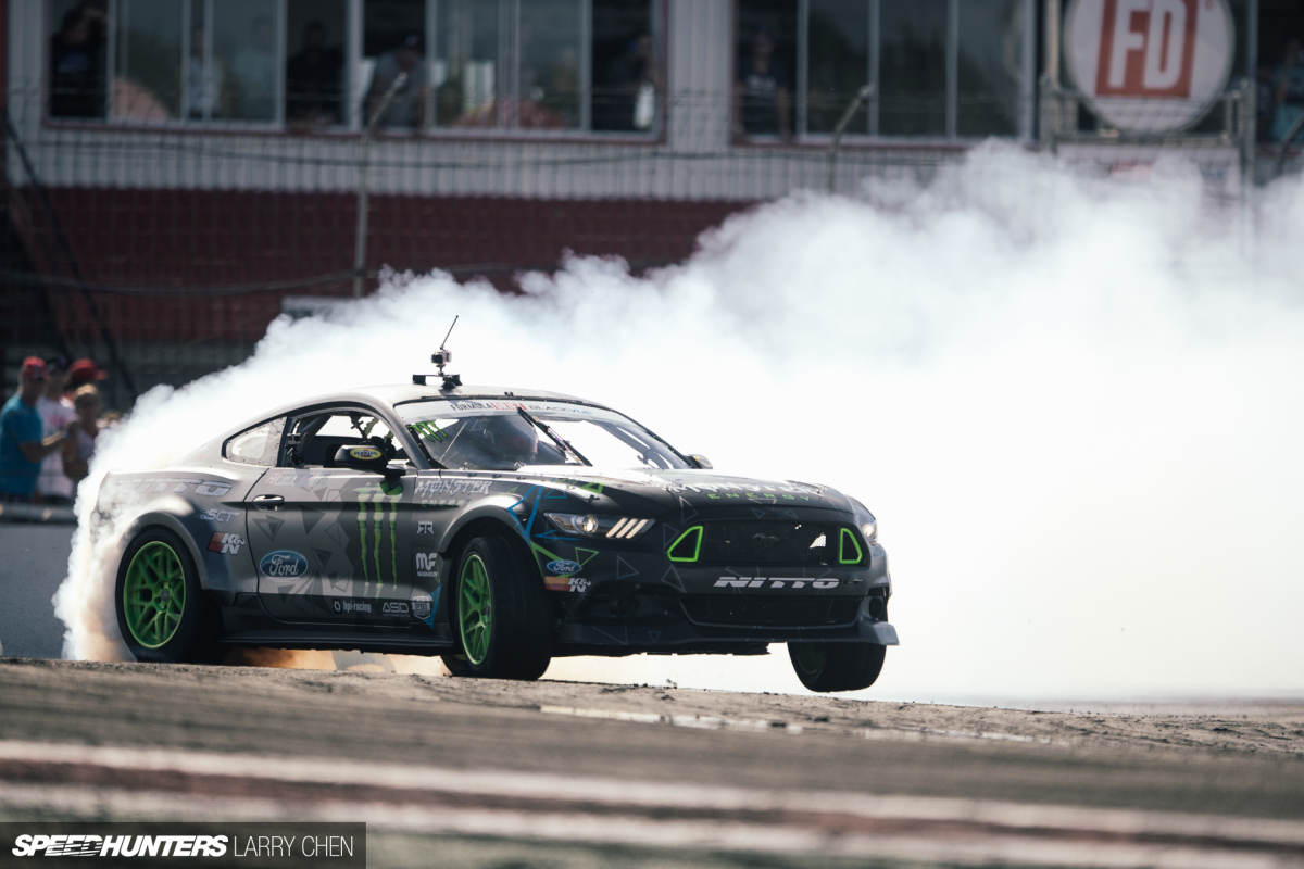 Larry_Chen_Speedhunters_2016_Formula_Drift_Canada_60