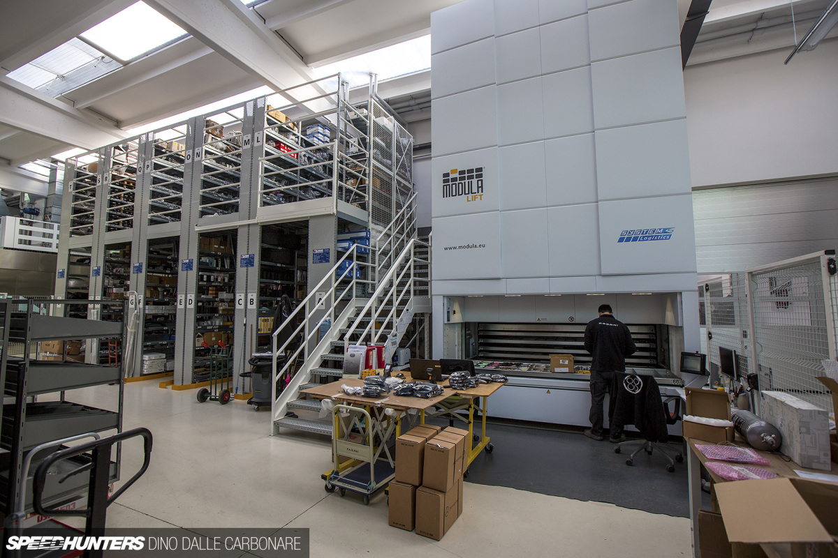 Pagani-Production-Line-39