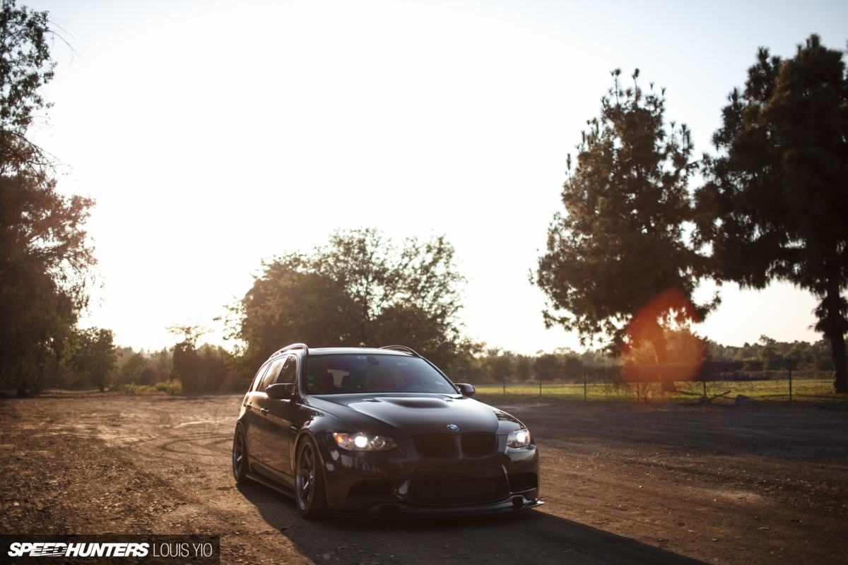 Louis_Yio_2016_Speedhunters_E90_Wagon_02