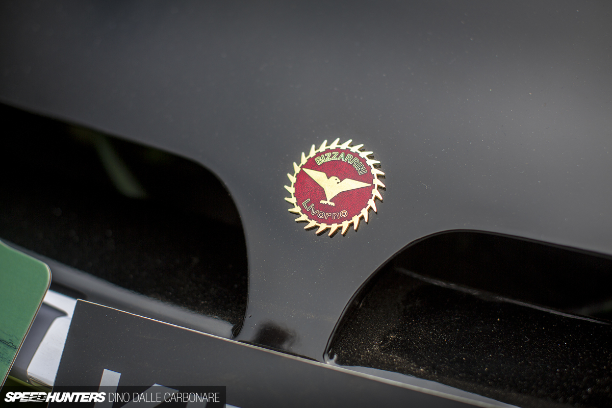 Emblems-Pebble-16-35