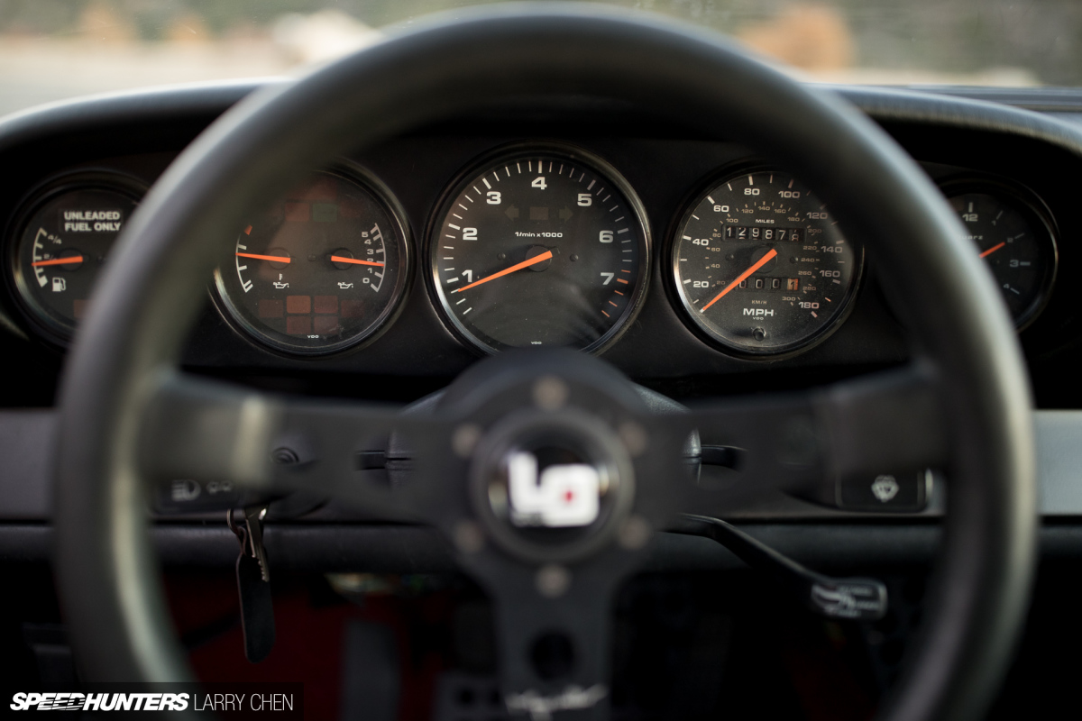 Larry_Chen_Speedhunters_Magnus_Walker_964-37