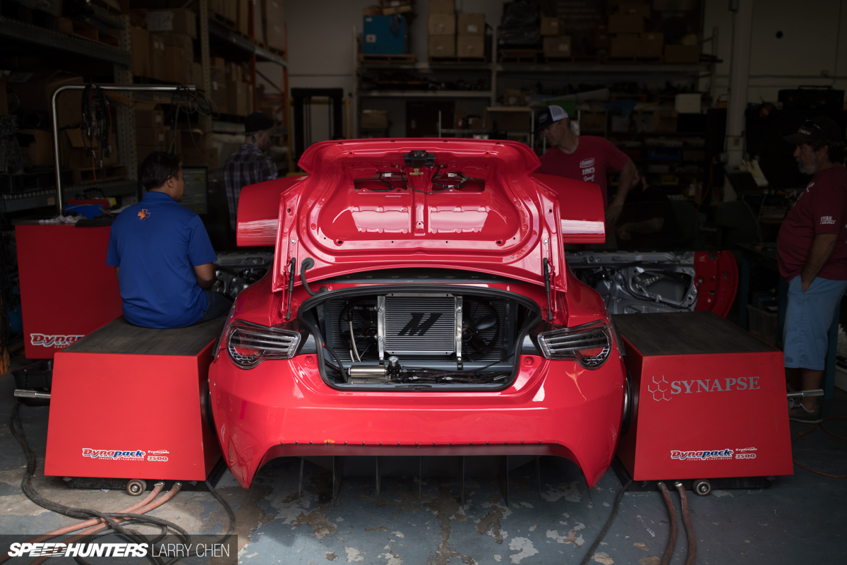 Larry_Chen_Speedhunters_gumout_toyota_ferrari_gt4586-43