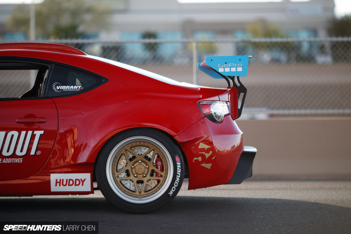 Larry_Chen_Speedhunters_gumout_toyota_ferrari_gt4586-57