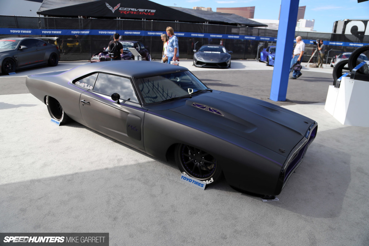 Charger-01