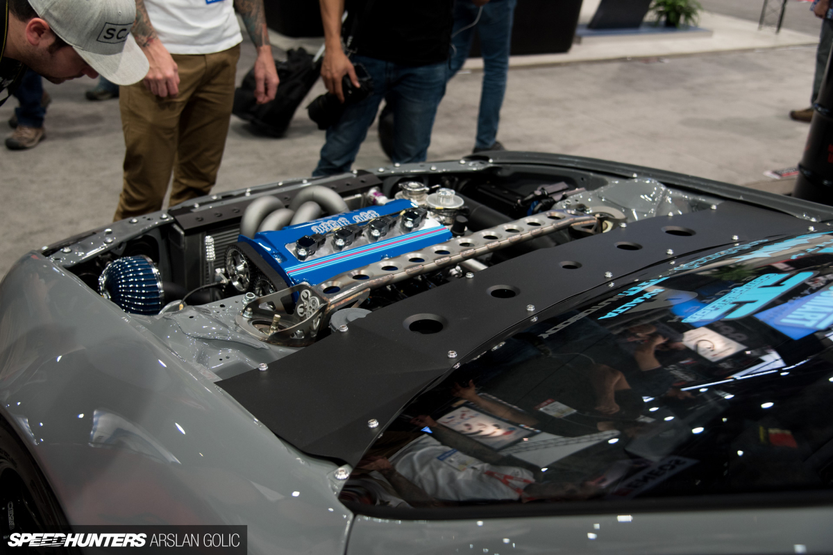 13-honda-prelude-sema-2016_arslan-golic_speedhunters