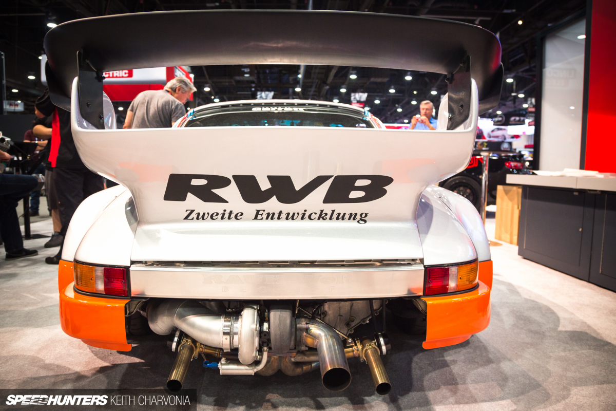 Speedhunters-Keith-Charvonia-SEMA-Aftermarket-11