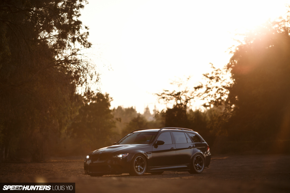 Louis_Yio_2016_Speedhunters_E90_Wagon_01