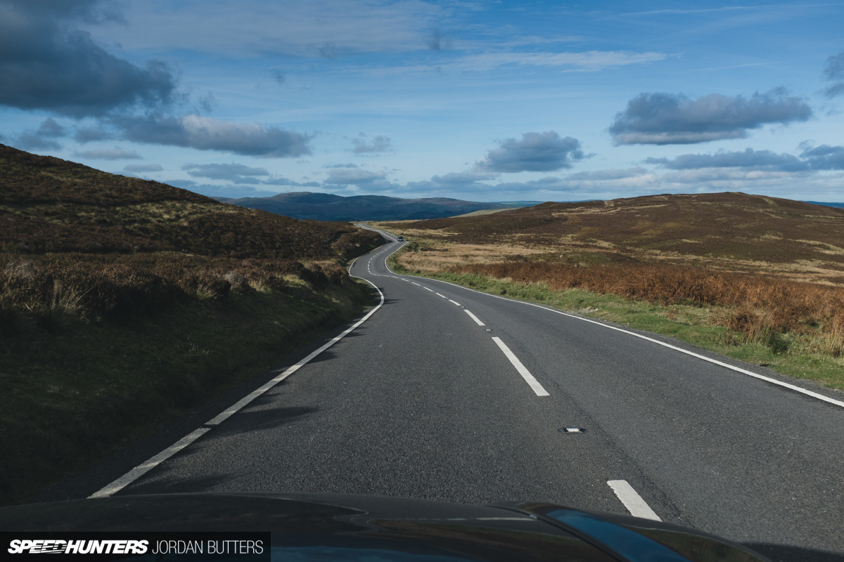 drivingroads-jordanbutters-speedhunters-27