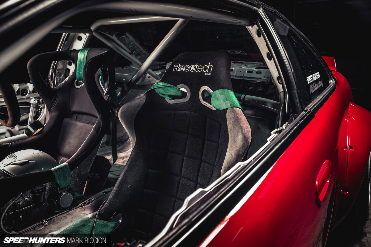 SCENE_S14_011