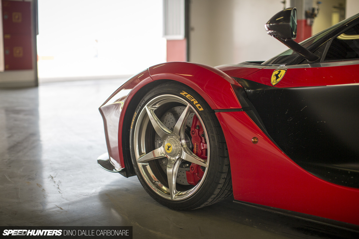 laferrari_dubai_dino_dalle_carbonare_03