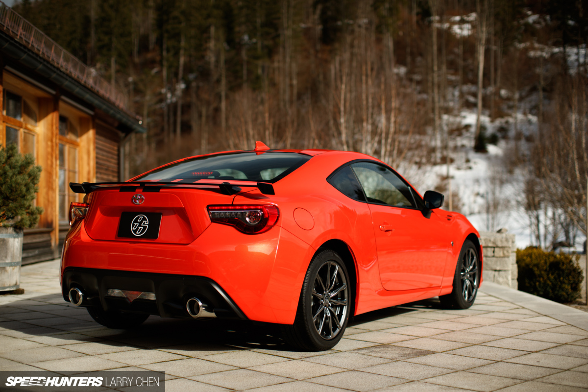 Larry_Chen_Speedhunters_Geneva_show_2017_toyota86_drive_63