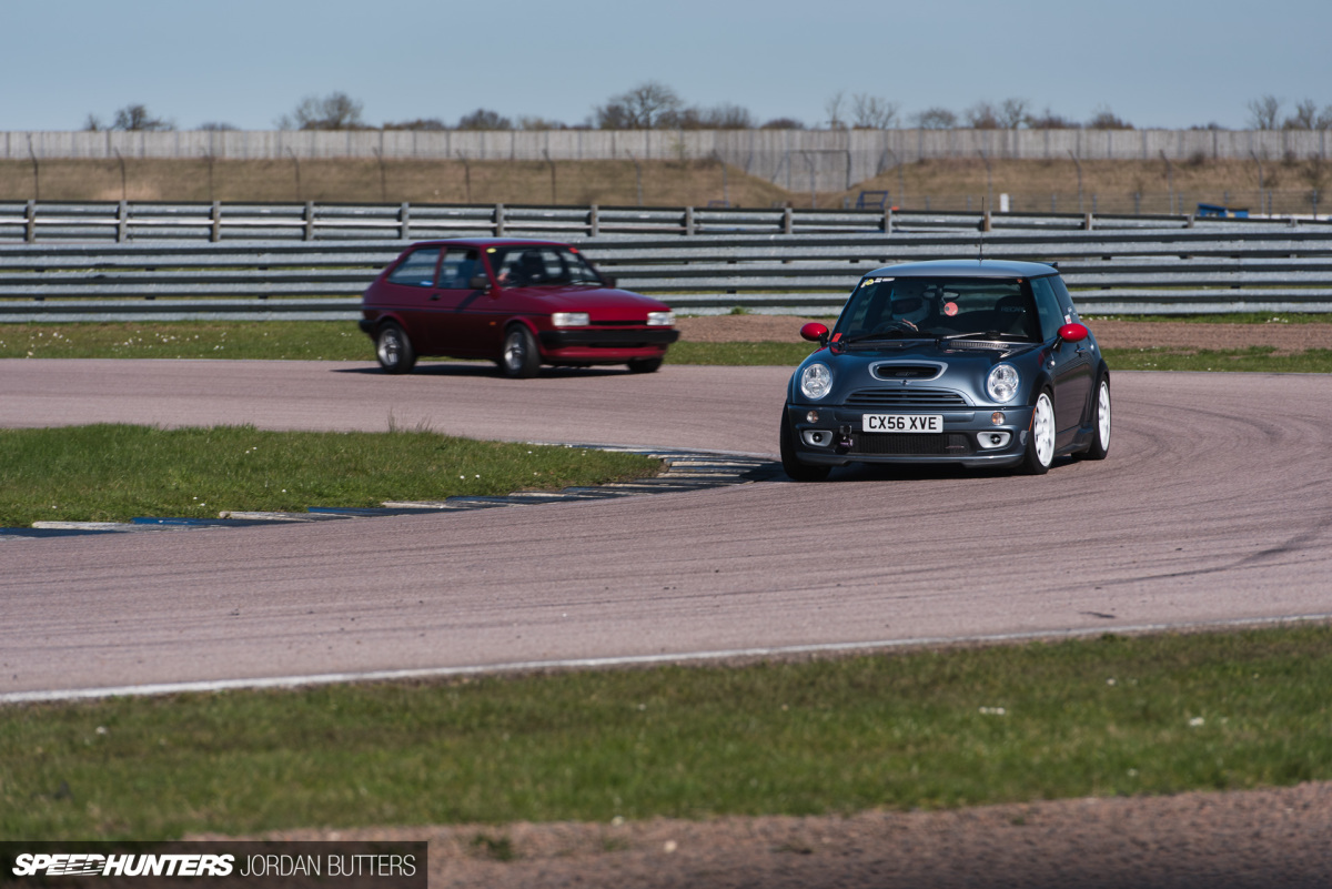 trackaddict-rockingham-2017-jordanbutters-speedhunters-11