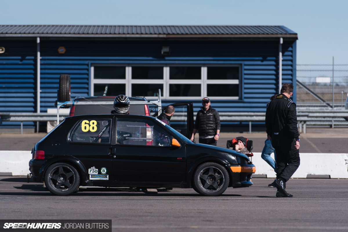trackaddict-rockingham-2017-jordanbutters-speedhunters-9