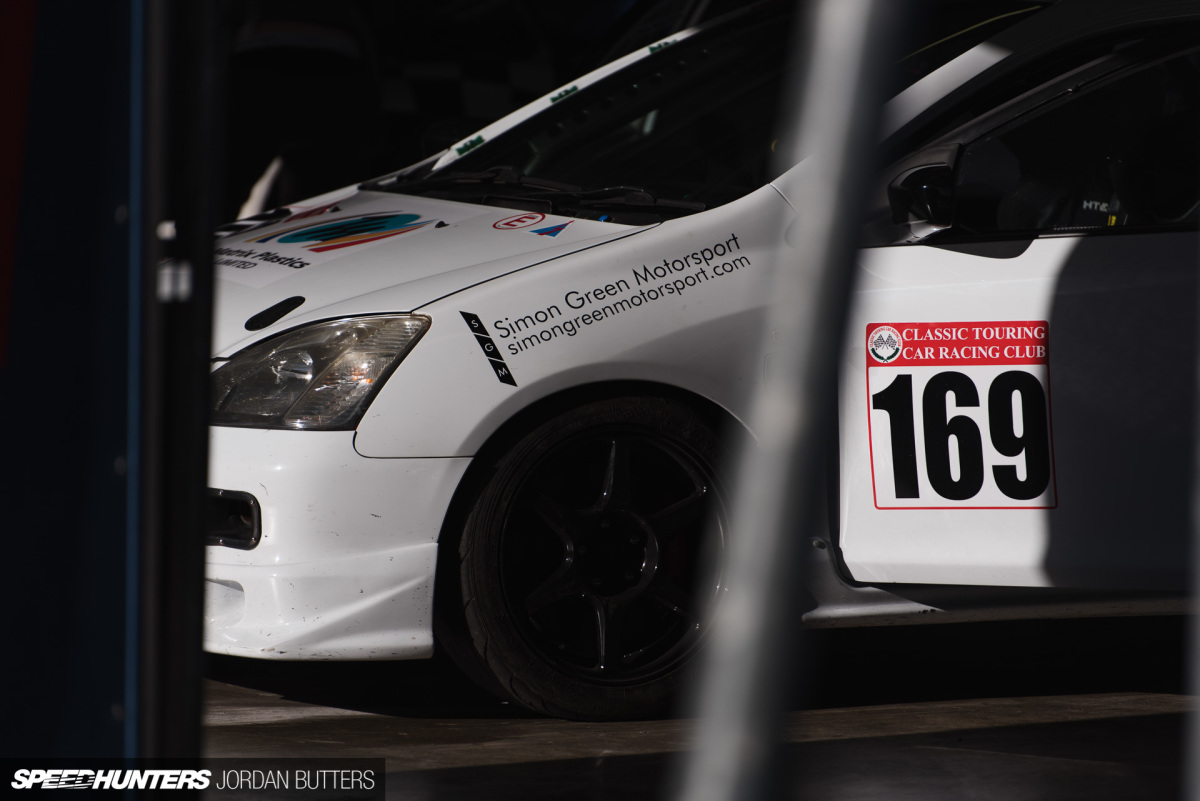 trackaddict-rockingham-2017-jordanbutters-speedhunters-93