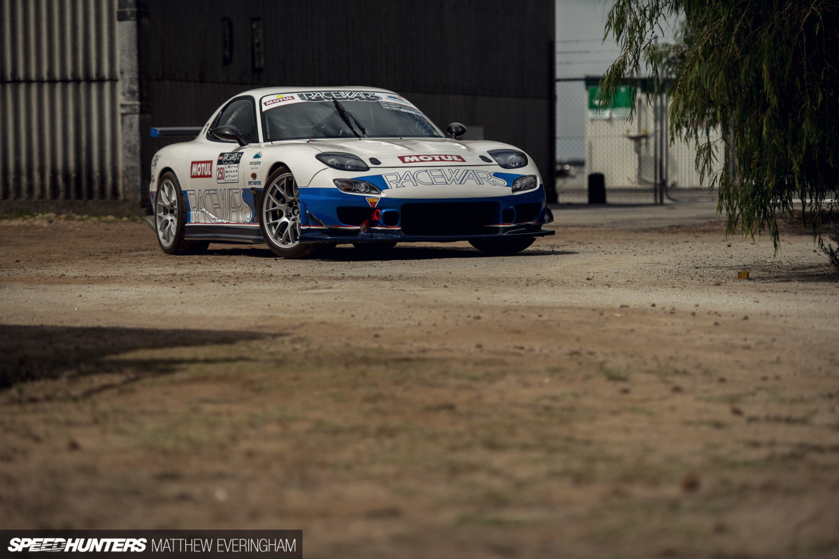 LFXX_RX7_MatthewEveringham_Speedhunters46
