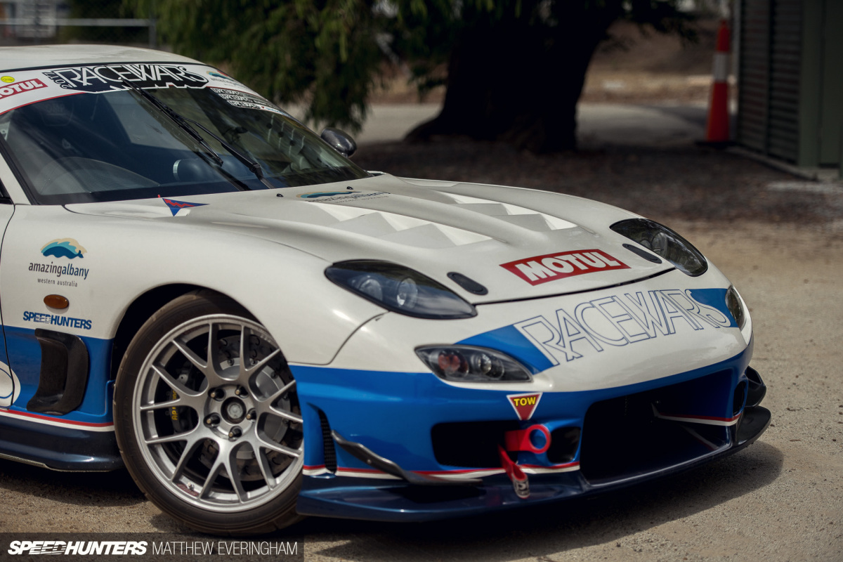 LFXX_RX7_MatthewEveringham_Speedhunters49