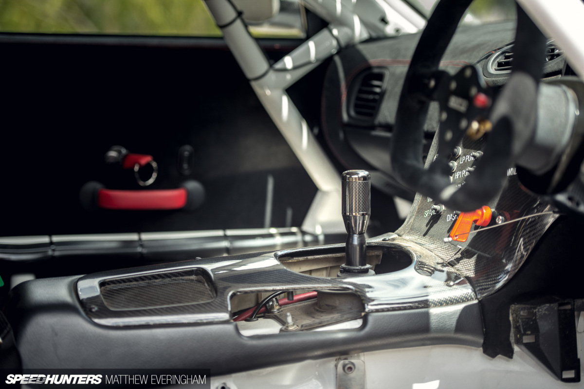 LFXX_RX7_MatthewEveringham_Speedhunters59