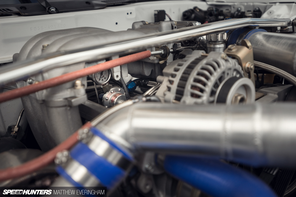 LFXX_RX7_MatthewEveringham_Speedhunters21