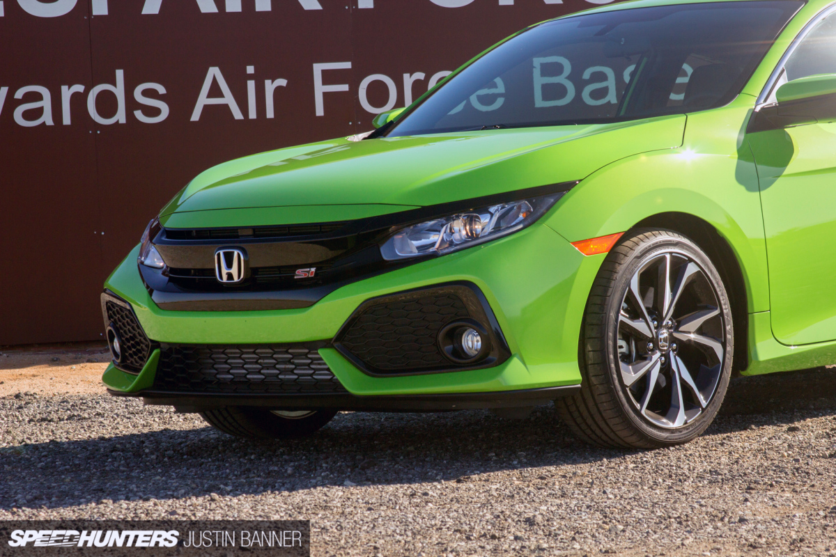 Speedhunters_Civic_Si_Driving_Impressions_Justin_Banner-1N
