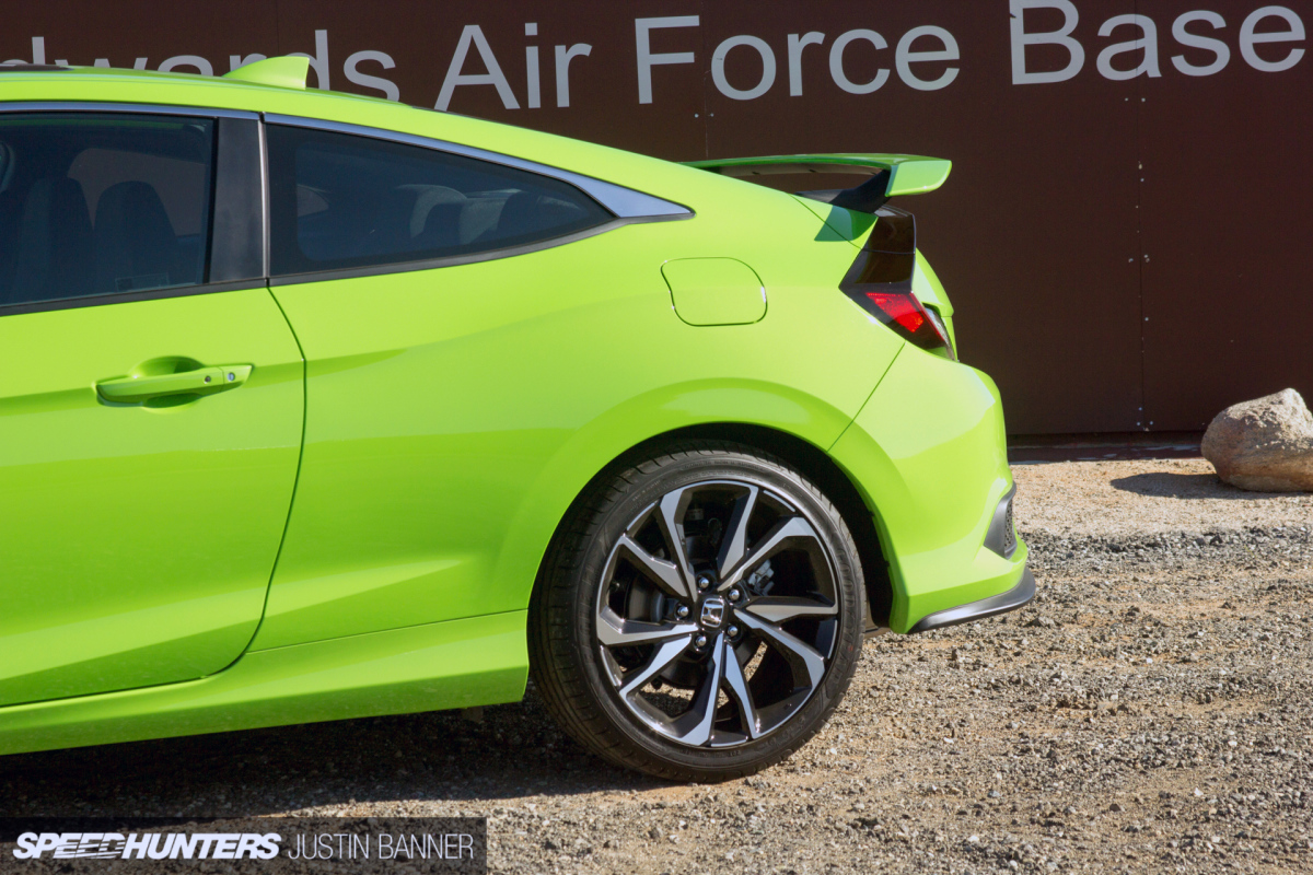 Speedhunters_Civic_Si_Driving_Impressions_Justin_Banner-3N