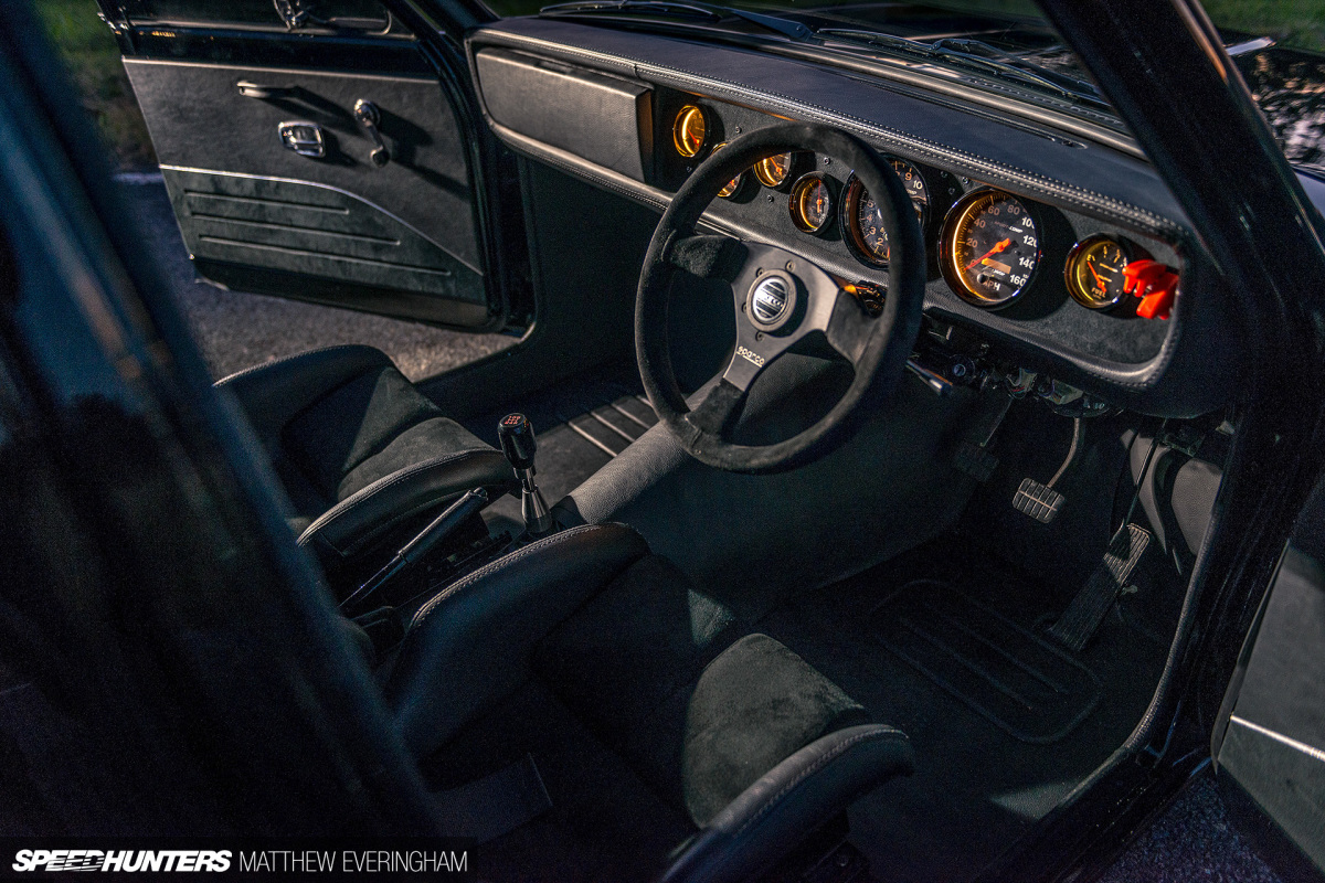 BlackDatsunUte_MatthewEveringham_Speedhunters_ (78)