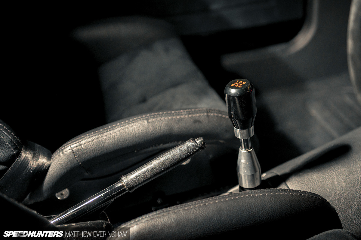 BlackDatsunUte_MatthewEveringham_Speedhunters_ (80)