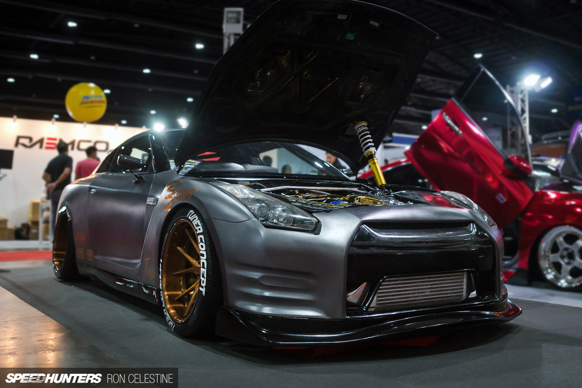 The Illusionists Of Bangkok Auto Salon