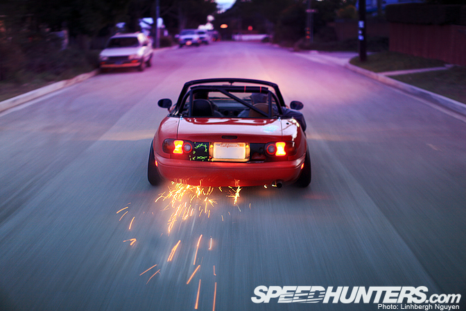 Random Snap>> Slamburglars Steal The Sparks