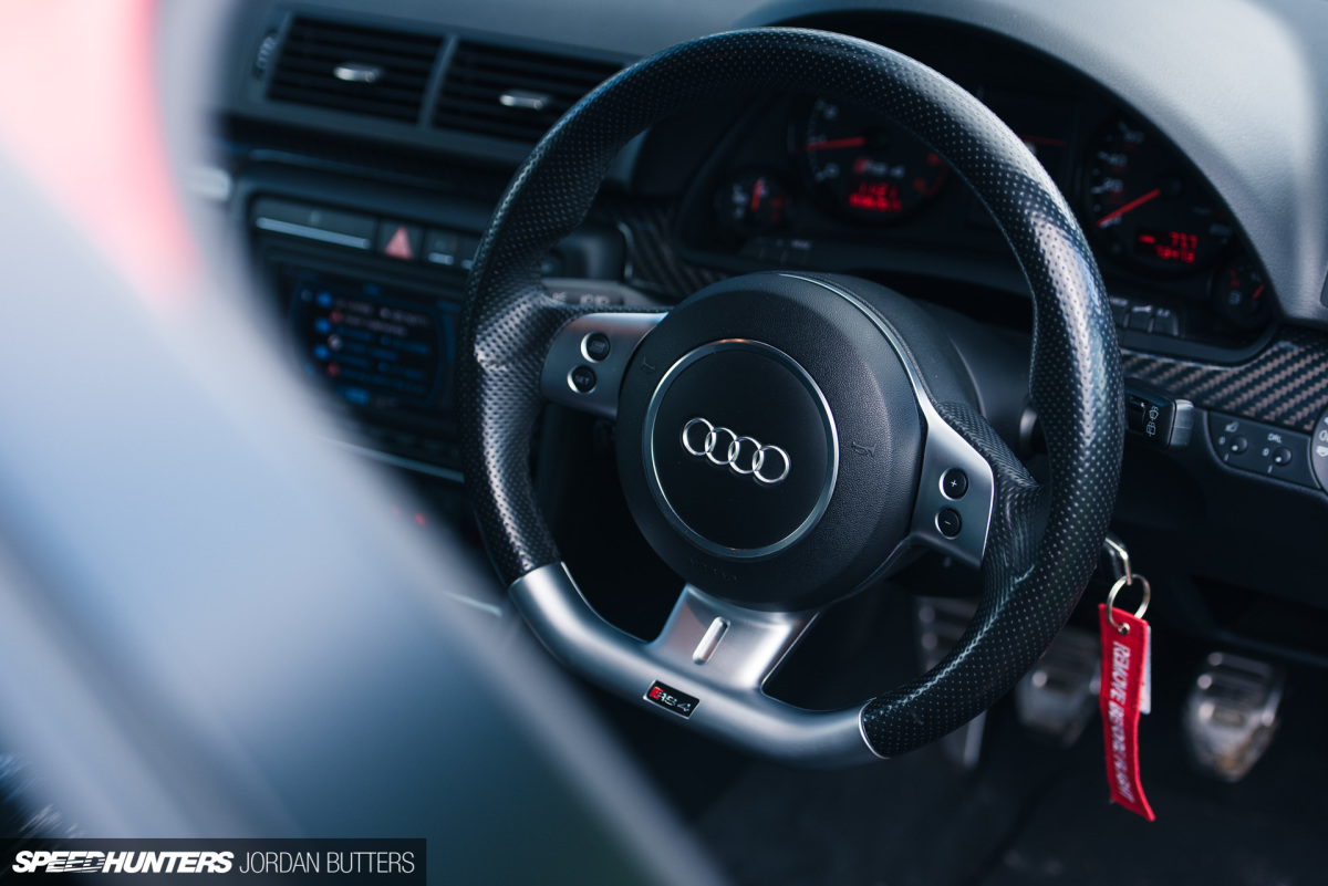audi-rs4-jordanbutters-speedhunters-18