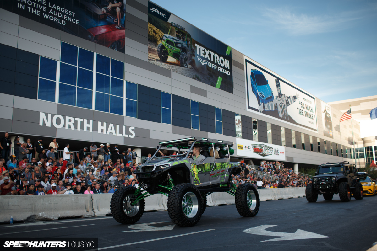 Louis_Yio_2017_Speedhunters_SEMA_Rollout_37
