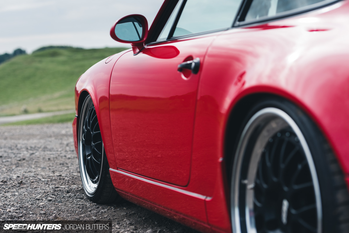 GregHowell-Porsche-964-2017-jordanbutters-speedhunters--2