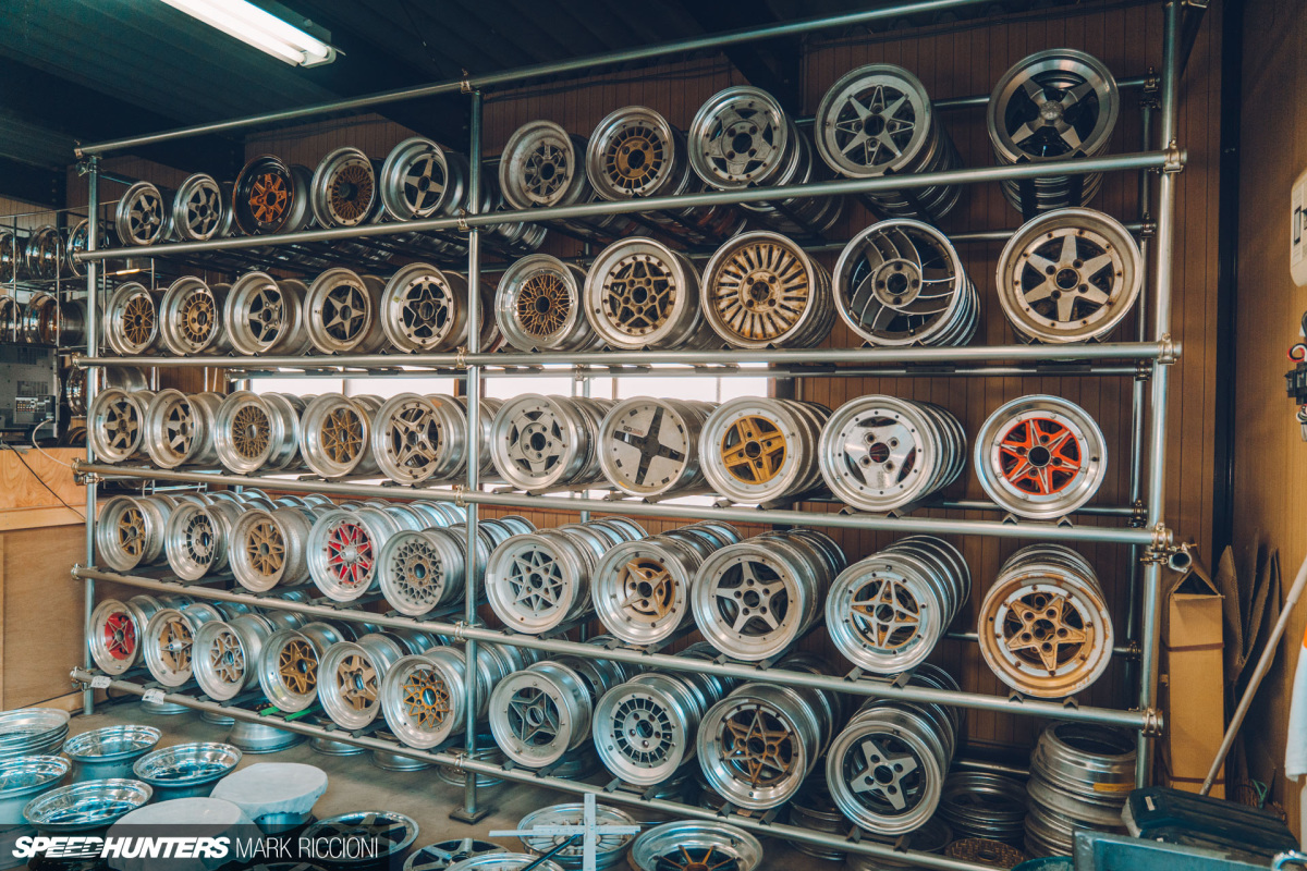 Blending Engineering & Art With Izanami Wheel