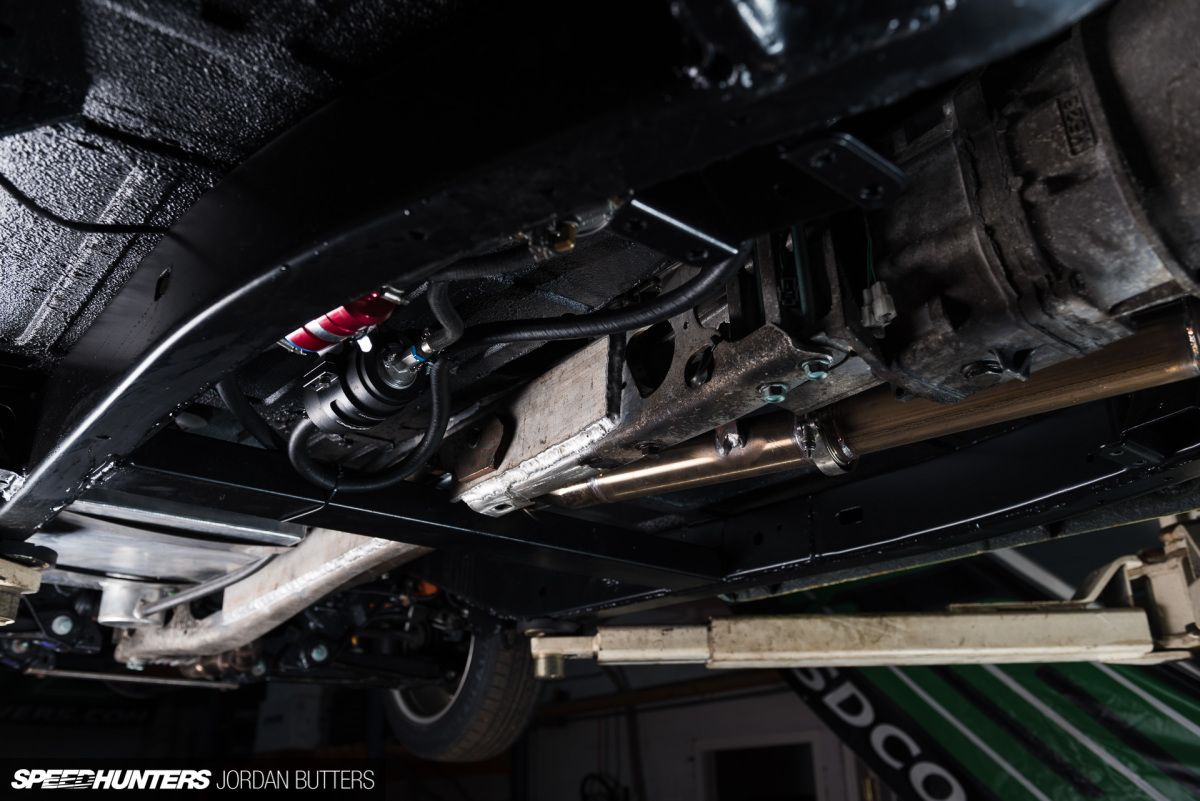driftworks-hi5-hilux-jordanbutters-speedhunters-6205