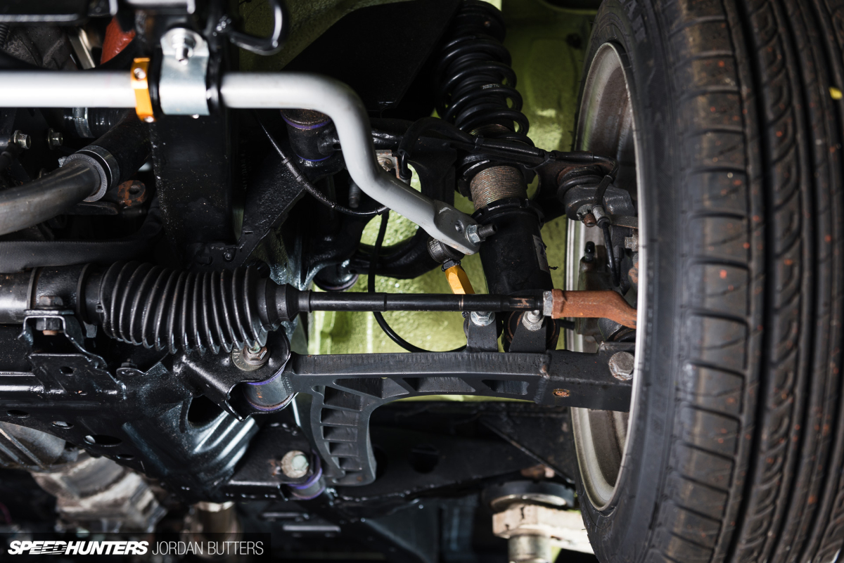 driftworks-hi5-hilux-jordanbutters-speedhunters-6216