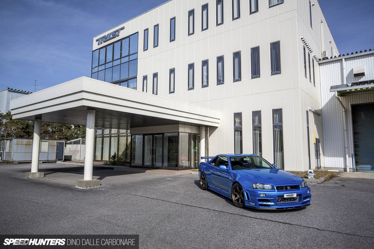 trust_r34_gtr_dino_dalle_carbonare_21