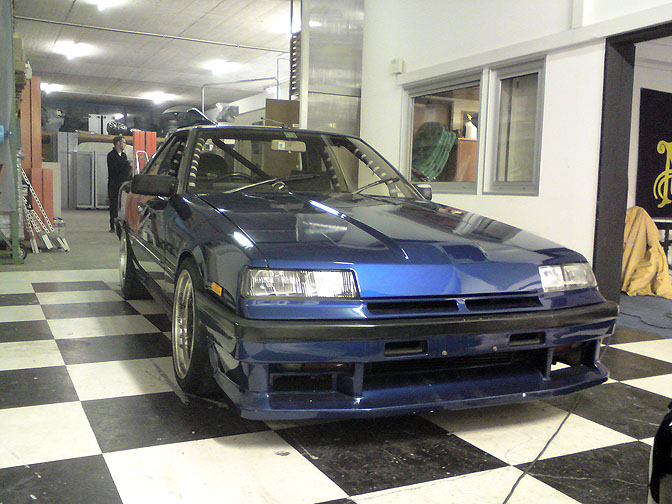 Random Snap>> I Take Your Skyline & Raise You Two