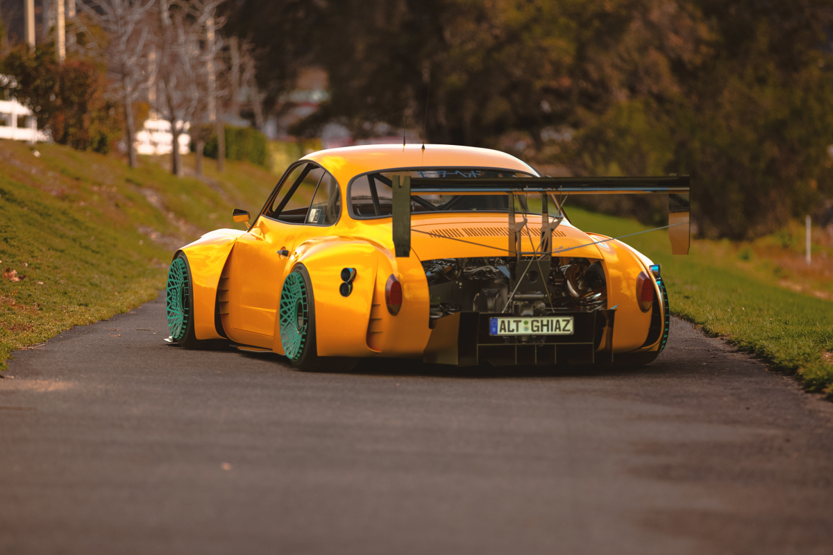 SPEED_HUNTERS_ASH_THORP_GHIA_Z_2560_021