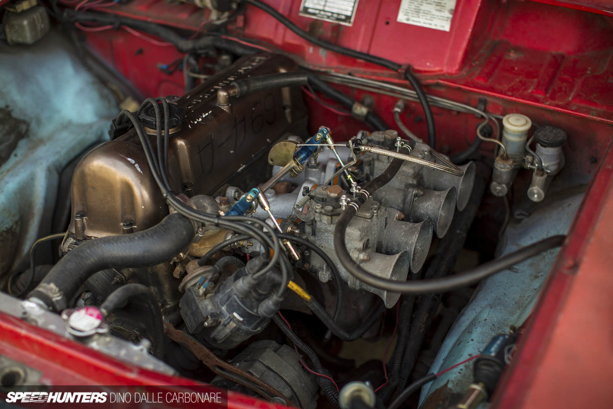 rocket_bunny_datsun_521__dino_dalle_carbonare_02