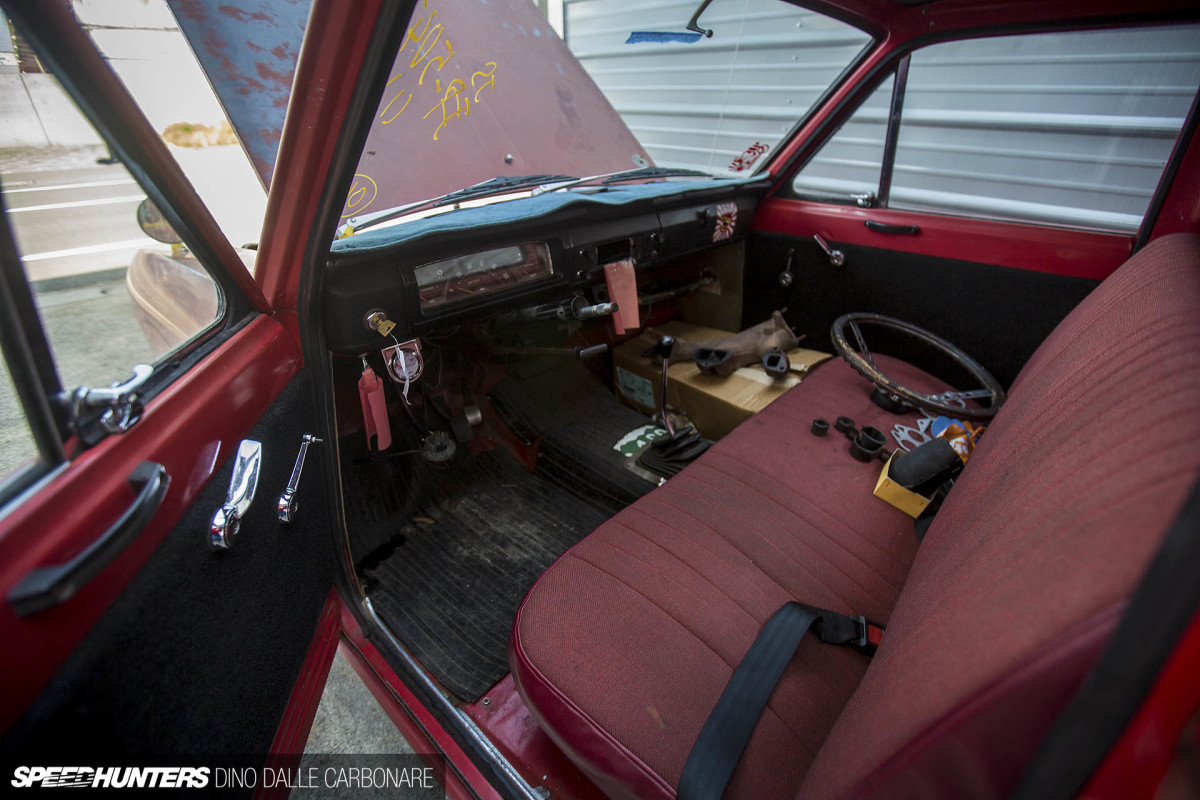 rocket_bunny_datsun_521__dino_dalle_carbonare_09
