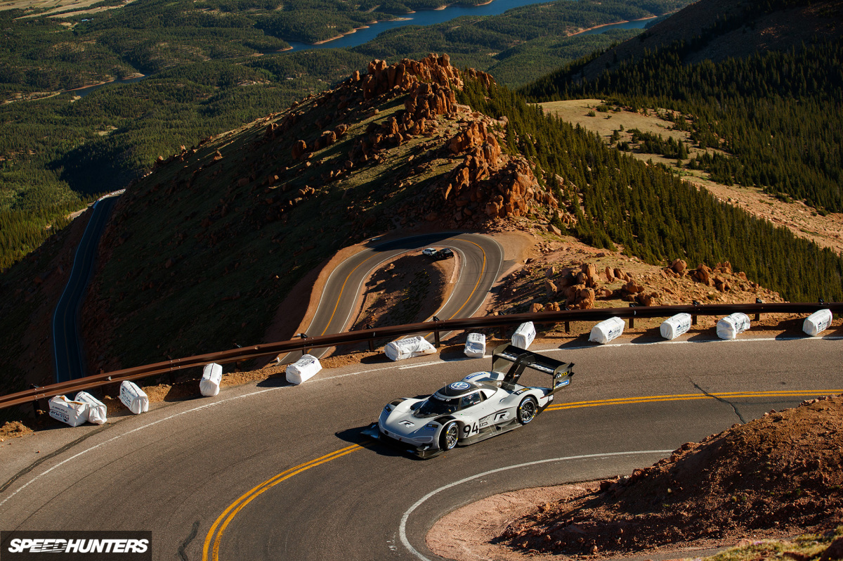 Romain_Dumas_F_Volkswagen_I.D._R_Pikes_Peak-Large-8488
