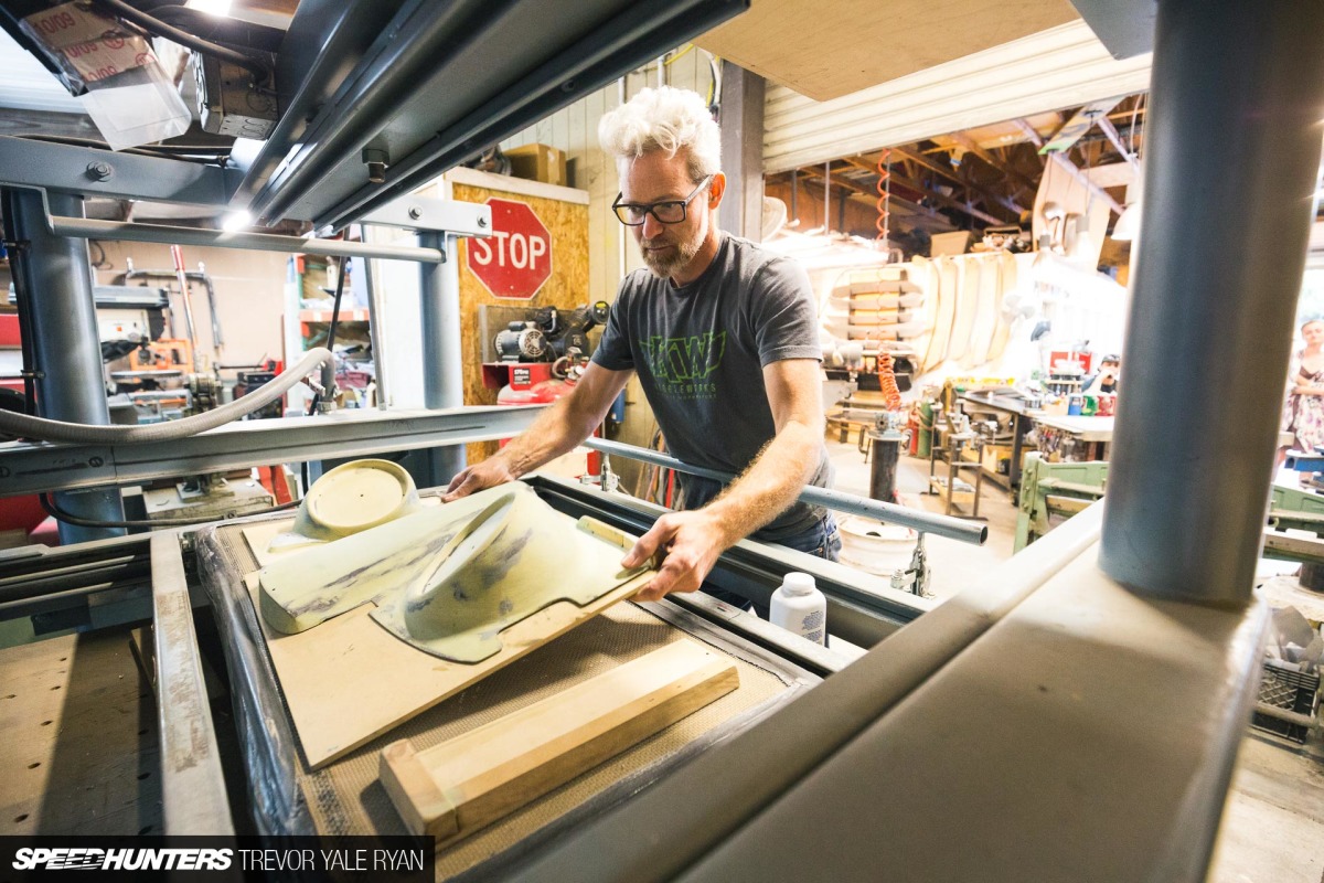 2018-SH-KoogleWerks-Thermoforming-Trevor-Ryan_013