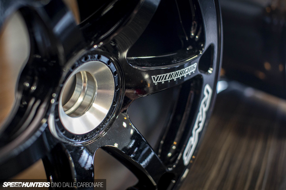 rays_volk_racing_dino_dalle_carbonare_10