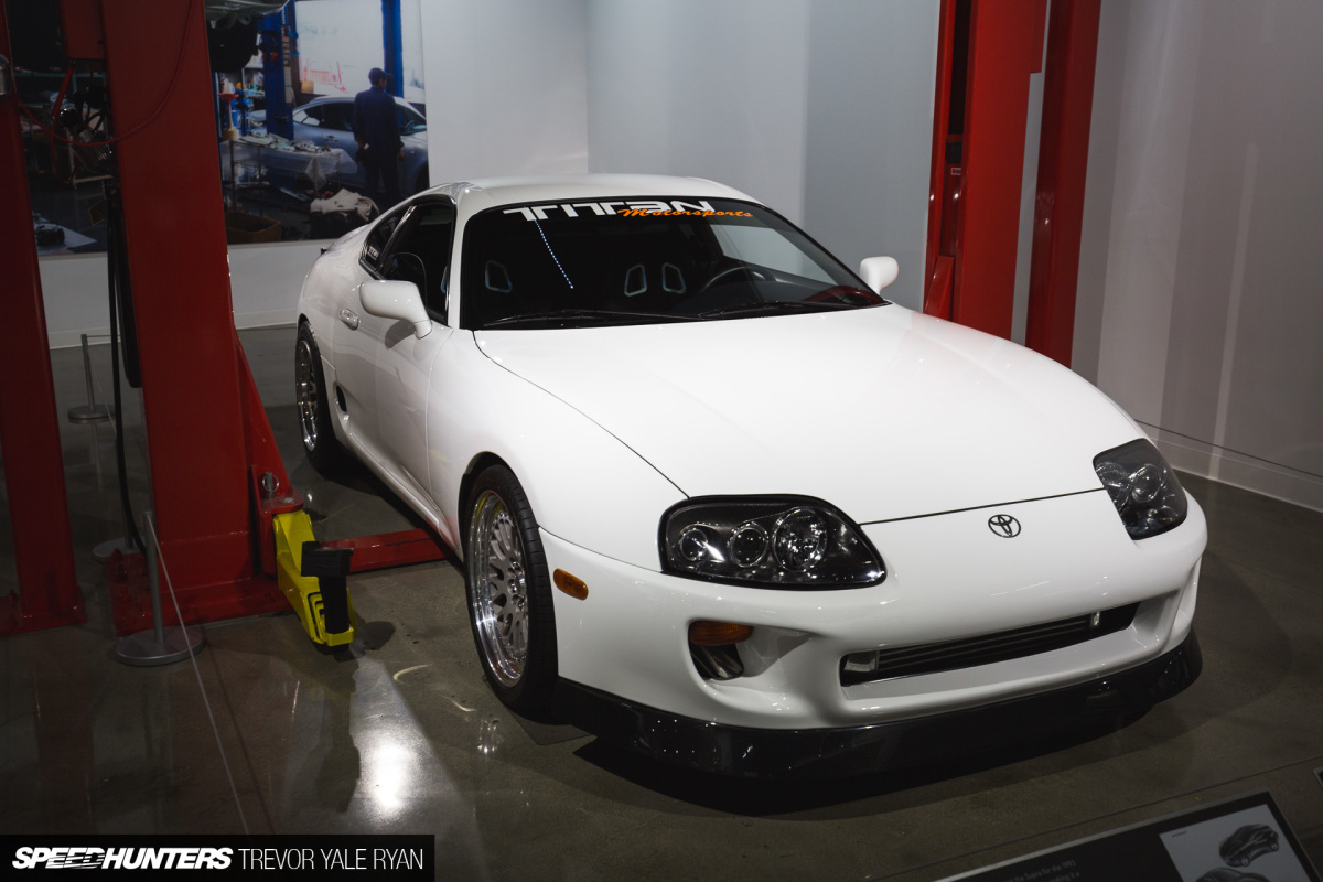 2018-SH-Petersen-Japanese-Gallery-Trevor-Ryan_010