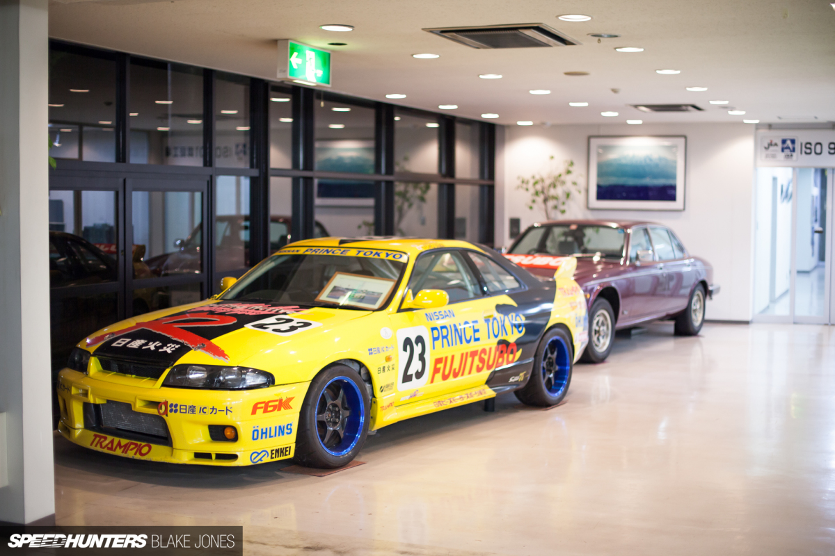 R33-Fujitsubo-GTR-blakejones-speedhunters--56