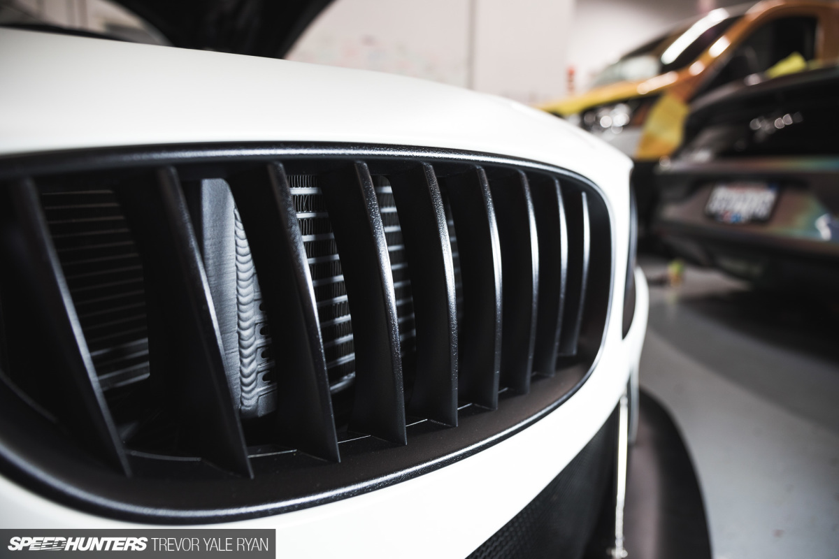 2018-SH_SEMA-Preview-BMW-Z4-GT3_Trevor-Ryan-028_1751