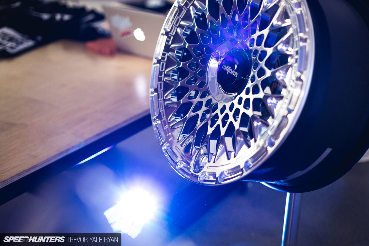2018-SH_Art-Cars-Rotiform-Race-Service-LA_Trevor-Ryan-009_3247